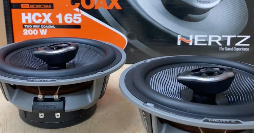 Hertz HCX 165 6.5 car speakers for bass