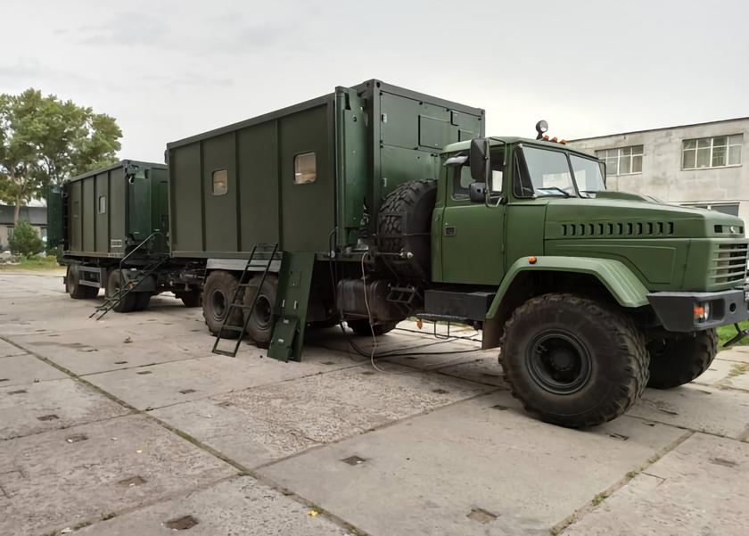 ВСУ приняли на вооружение новую штабную машину отечественного производства