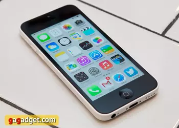 Обзор iPhone 5C