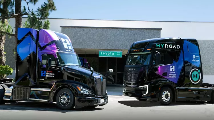 Toyota and Hyroad to put 40 ...