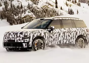 It's not a Range Rover: Lynk & Co's flagship crossover revealed on test