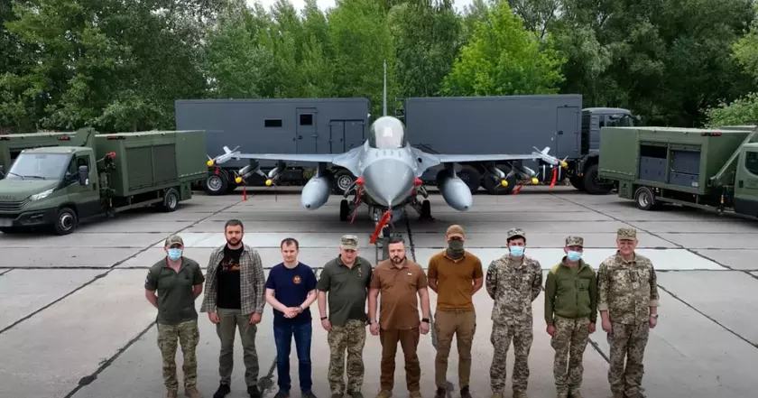 Мобильные комплексы для F-16: "Вернись живым" усиливает возможности ВСУ