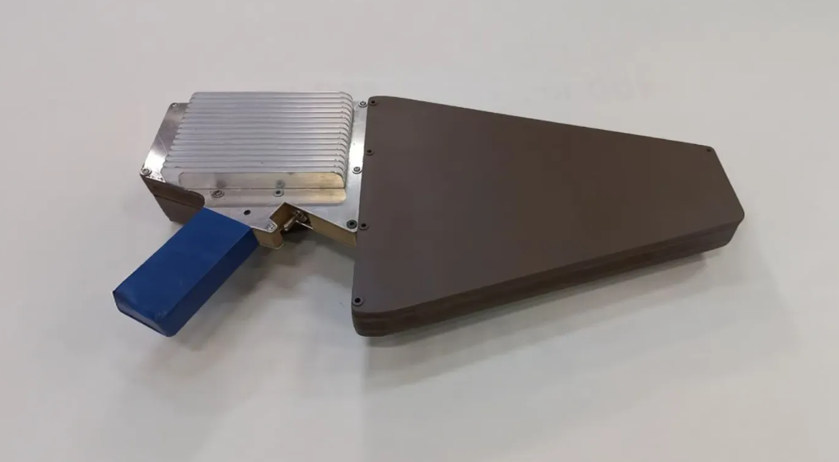 Безопасность в небе: инновационный "Антидроновий пистолет" в действии