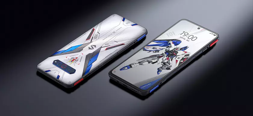 Геймерские смартфоны Xiaomi получат поддержку 120-Вт зарядки по проводу