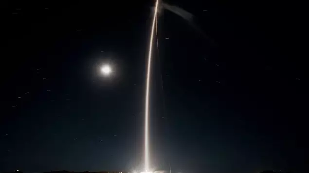 SpaceX Successfully Launches 25 Starlink Satellites, ...