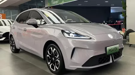 Jusqu'à 537 kilomètres d'autonomie et 163 ch : le nouveau MG4 EV est apparu dans les concessions chinoises avant son lancement officiel