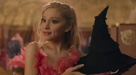 Paul Tazewell won an Oscar for Best Costume Design for Wicked and became the first black man to win such a victory