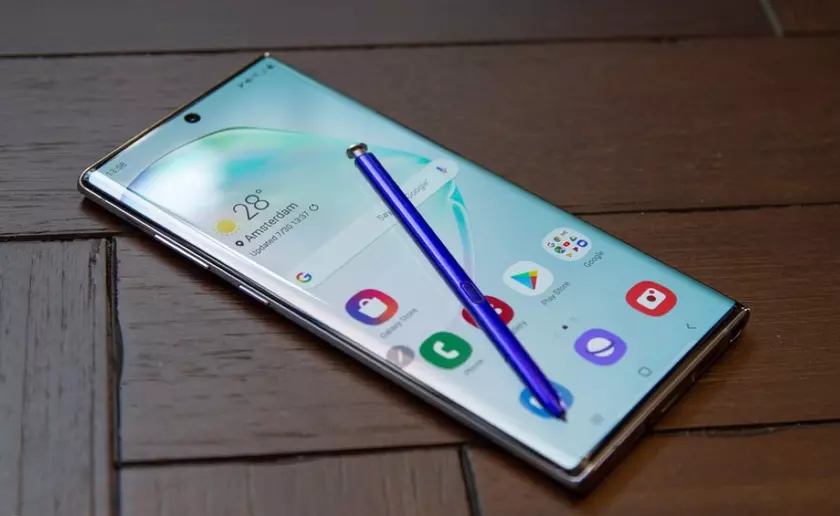 Galaxy Note 10 Lite «засветился» на официальном сайте Samsung