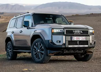 Дизельный Toyota Land Cruiser 250 получил 48-вольтовую гибридную систему 