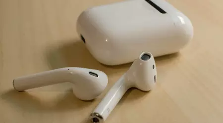 AirPods users complain of severe headaches