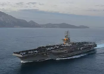 Вторая американская авианосная ударная группа прибыла в Средиземное море – авианосец USS Dwight D. Eisenhower, эсминцы Arleigh Burke и крейсер Ticonderoga направляются к Израилю