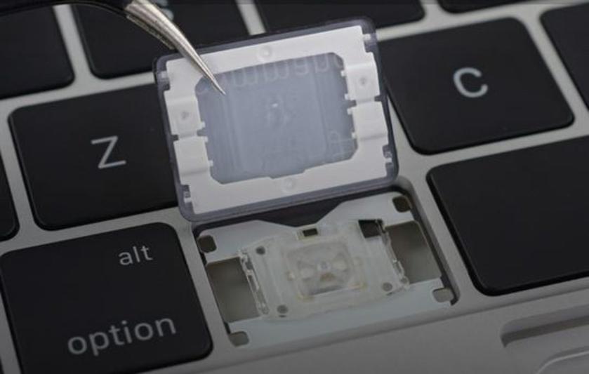 В новых MacBook Pro Apple по-тихому защитила клавиатуру от залипаний