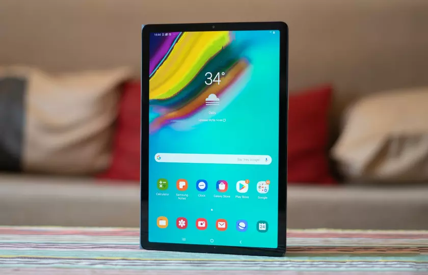Не только Galaxy Tab S4: Samsung Galaxy Tab S5e также начал получать Android 10 с оболочкой One UI 2.1