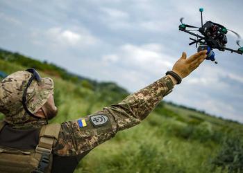 На опыте Украины: Чехия оснастит армию FPV-дронами 