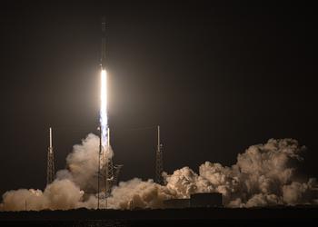Один ускоритель – 16 пусков: SpaceX установила рекорд повторного использования первых ступеней ракет Falcon 9