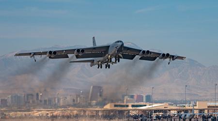 Gli Stati Uniti hanno schierato quattro bombardieri nucleari B-52H Stratofortress nel Regno Unito.