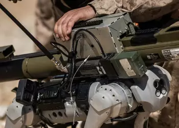 Американские морпехи оснастили китайского роботизированного пса ракетной установкой M72 LAW