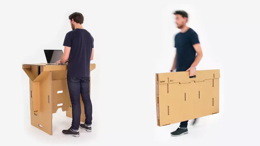 Переносной стол-трансформер Refold из картона