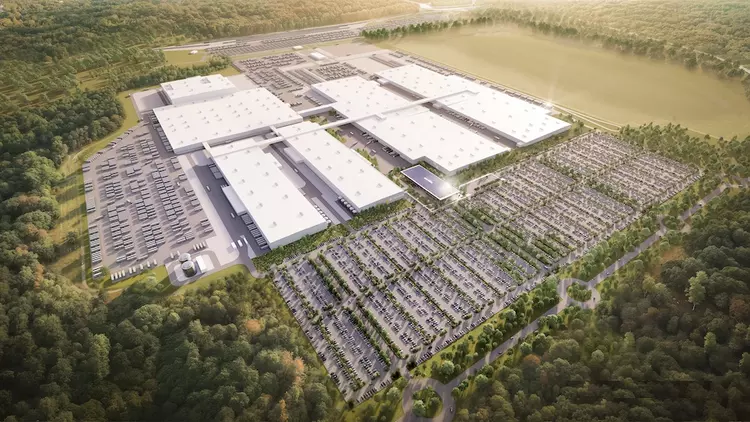 Rivian réduit son prêt fédéral de ...
