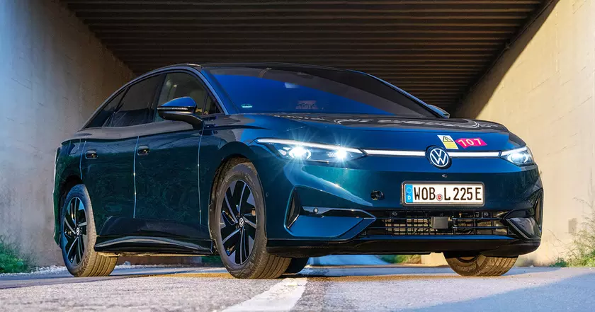 Volkswagen ID.7 Pro S дебютирует на трассе в Нардо