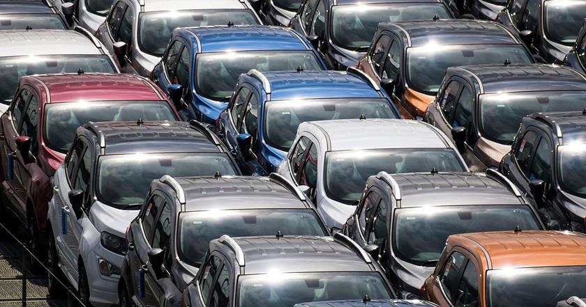 автомобілі, порт Антверпен-Брюгге