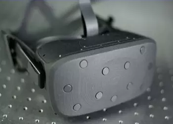 Oculus Half Dome: прототип VR-шлема с механической фокусировкой