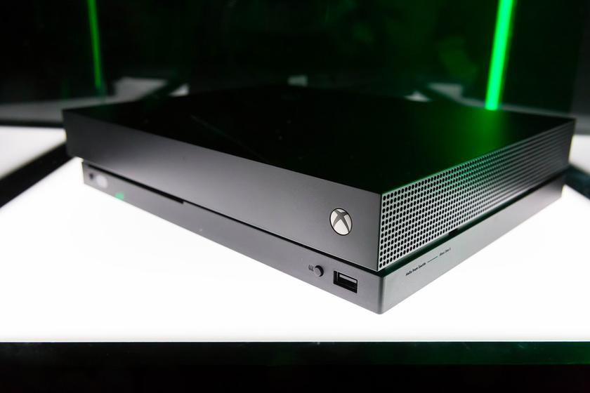 Круче Xbox One X: Microsoft выпустит две улучшенные консоли