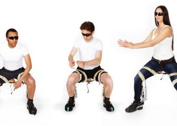 Экзоскелет-стул Chairless Chair для самых ленивых