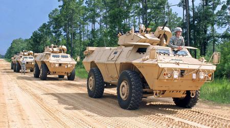 Le forze armate ucraine hanno ricevuto i veicoli corazzati americani M1117 per il trasporto di personale