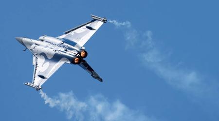 Francia triplica la producción de cazas de cuarta generación Dassault Rafale