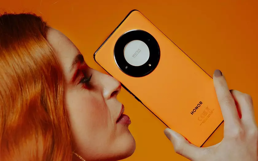 Honor Magic 6 Lite с экраном на 120 Гц, чипом Snapdragon 6 Gen 1 и камерой на 108 МП дебютировал в Европе