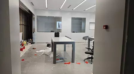 This is interesting: Xiaomi installs glass walls in branded service centres for customer confidence