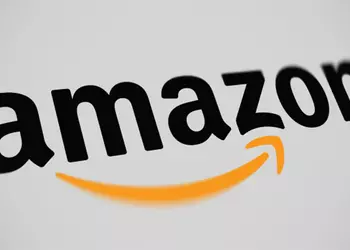 Инсайдер: компания Amazon может опередить Apple и первой выпустить собственный большой гаджет со складным экраном