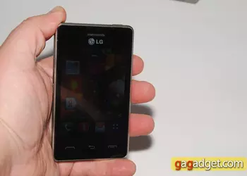 Беглый обзор телефона с поддержкой двух сим-карт  LG T370