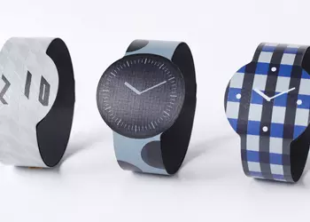 Sony показала цветные часы на электронной бумаге