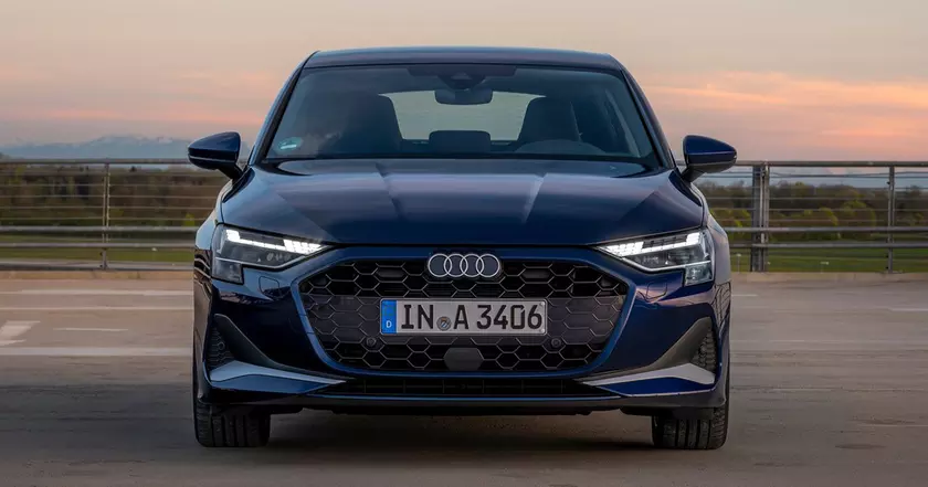 Descubrimos el Audi A3 Sportback 2025: Innovación y Estilo Futurista
