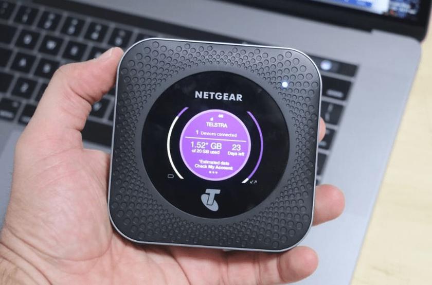 NETGEAR Nighthawk M1 wifi hotspot for truckers