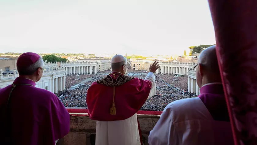 Речь Папы Римского: ключевые сообщения с балкона Собора Святого Петра