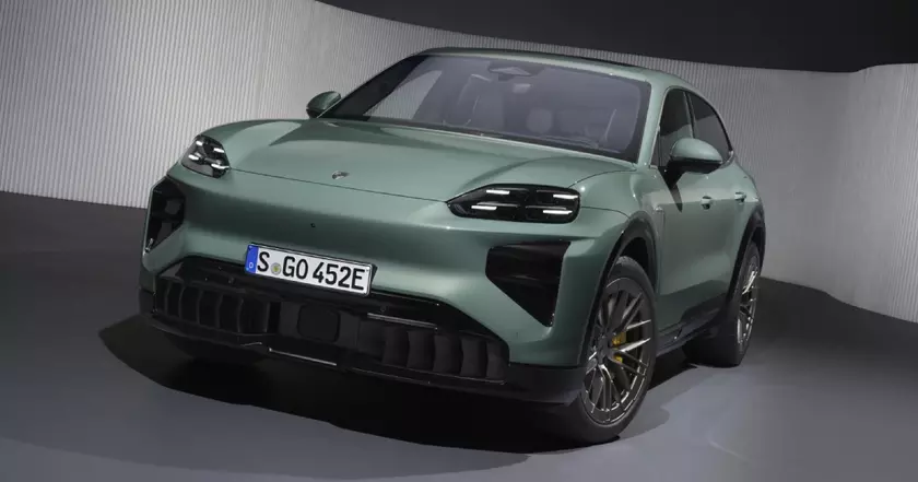 Porsche's Electric Leap: Introducing the Cayenne Turbo