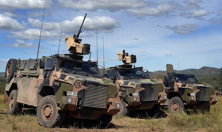 Australien kauft 15 Bushmaster PMVs für ...
