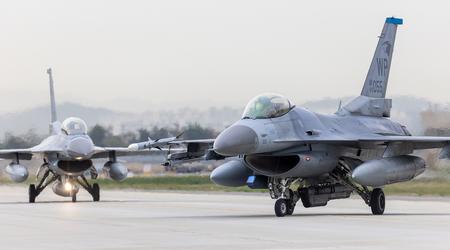 Le F-16 Fighting Falcon est revenu à la base de Kunsan après avoir achevé un projet de remise à neuf de 22 millions de dollars qui a duré cinq mois.
