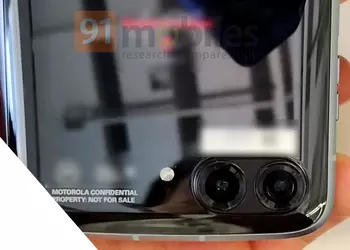 This is what the new Motorola RAZR will look like: a “clamshell” with a Snapdragon 8 Gen 1+ chip and a 50 MP dual camera