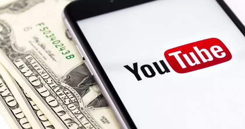 YouTube разрешил зарабатывать на роликах про коронавирус COVID-19