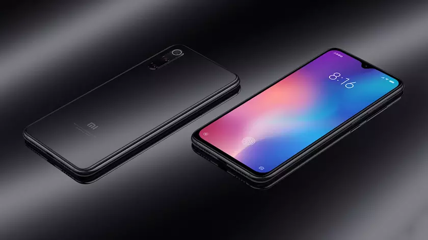 Глобальная версия Xiaomi Mi 9 SE начала получать обновление Android 11 с оболочкой MIUI 12.5