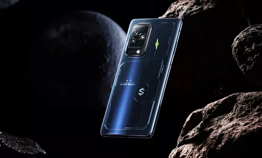 AnTuTu показал рейтинг самых производительных смартфонов апреля: в лидерах игровые модели и не только