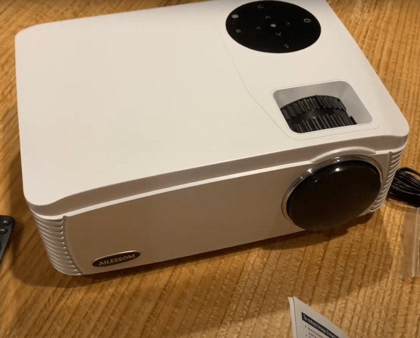 AILESSOM 308P 1080p Projector