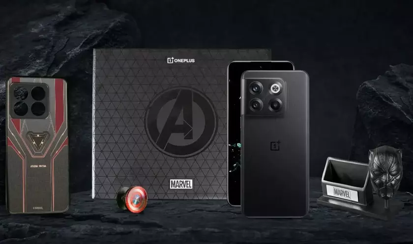 Для фанатов Marvel: OnePlus представила специальную версию OnePlus 10T с чехлом Iron Man, подставкой Black Panther и попсокет Captain America