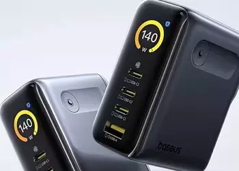 Представлено Baseus 140W — компактное зарядное устройство со встроенным TFT-экраном для подключения до четырех гаджетов