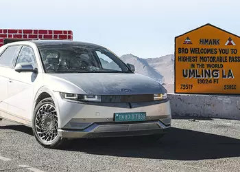 Hyundai IONIQ 5 made it into the Guinness Book of World Records for the greatest height change on an electric vehicle