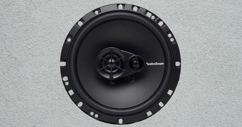 Rockford Fosgate R165X3 6.5 car speakers for bass